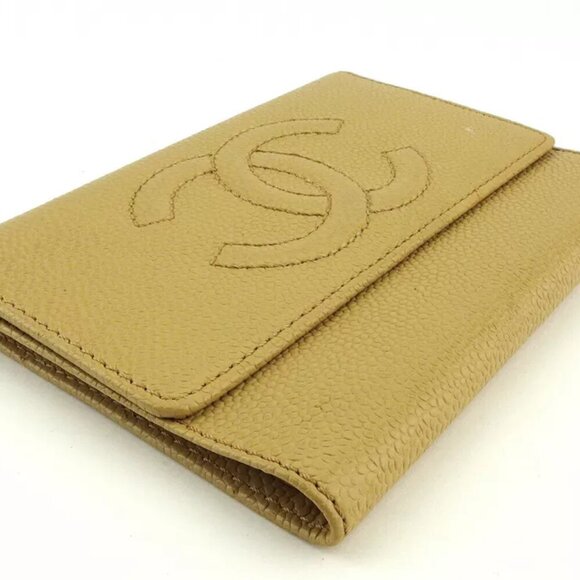 Authenticity guaranteed CHANEL tri-fold wallet Coco Mark beige caviarskin USED - Picture 2 of 10